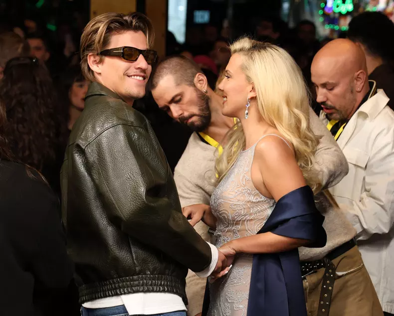 Millie Bobby Brown și Jake Bongiovi