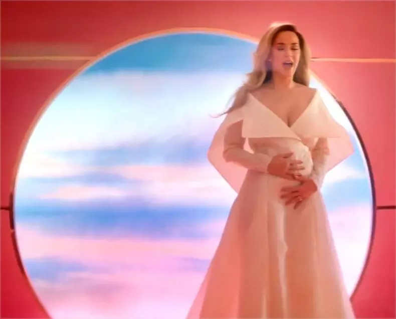 Katy Perry insarcinata