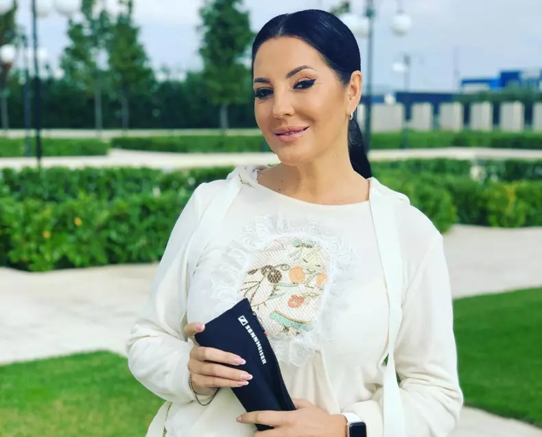 angela_rusu_si_sotul-6