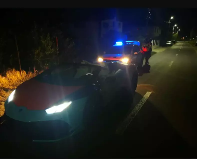 Dorian Popa in halat prins de politisti 2