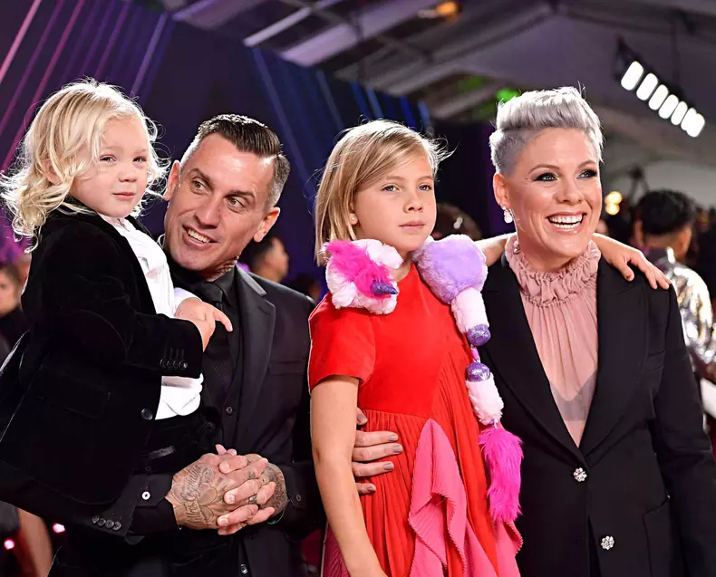 Pink și Carey Hart4
