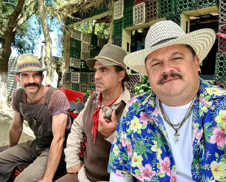 118816041_323057112336730_759835162268533655_n