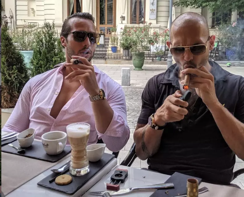 screenshot-2021-04-06-at-22.07.02