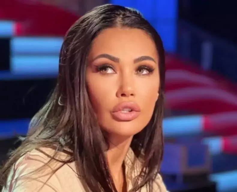 oana-zavoranu-lovitura-in-showbiz-in-romania-nu-exista-ar-fi-de-minune_10739900