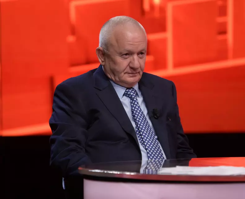 Adrian Porumboiu la 40 de intrebari cu Denise Rifai