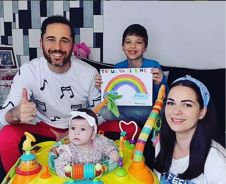 cu-ce-se-ocupa-deea-maxer-10