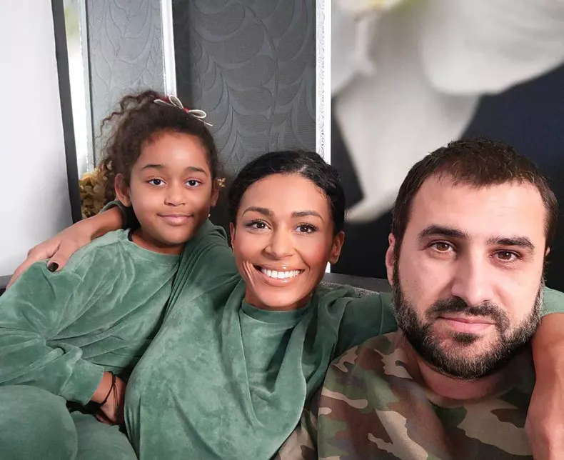 Majda-despre-Faimosi-8