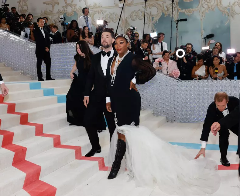 Met Gala Red Carpet Arrivals in New York