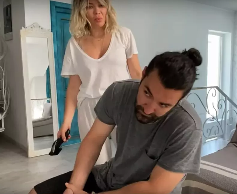 Gina-Pistol-si-Smiley-2