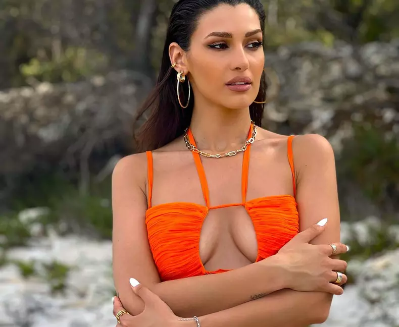 Alina-Eremia-2