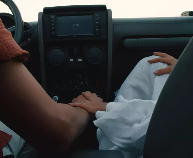 andreea-balan-barbat-misterios-13