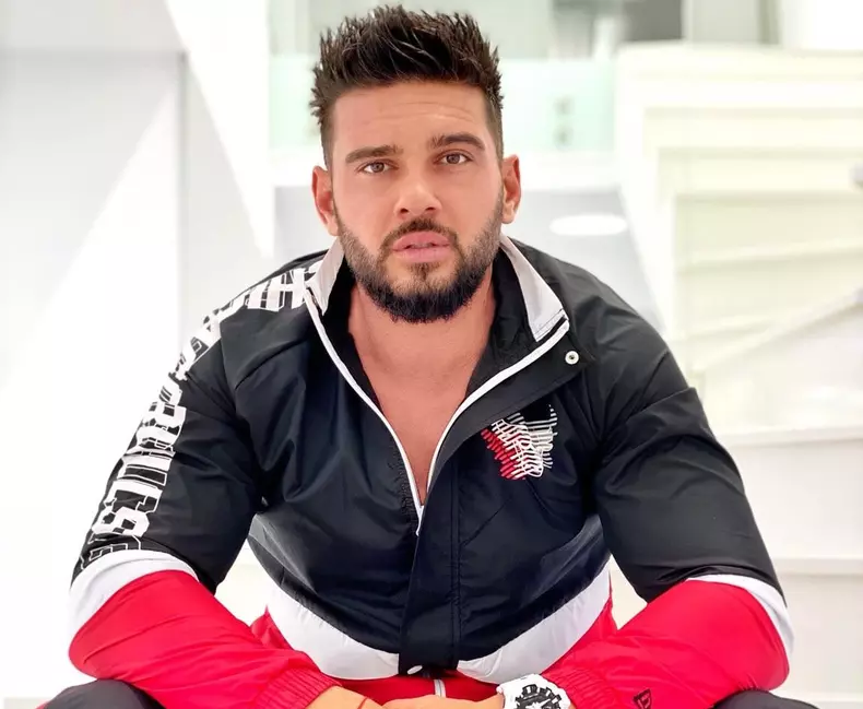 dorian-popa-