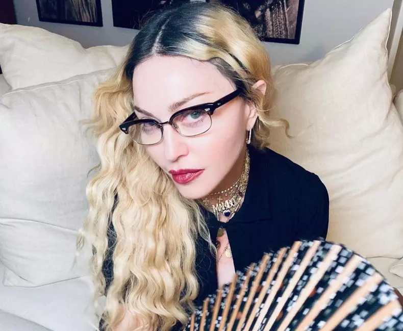 Daily Instagram Posts