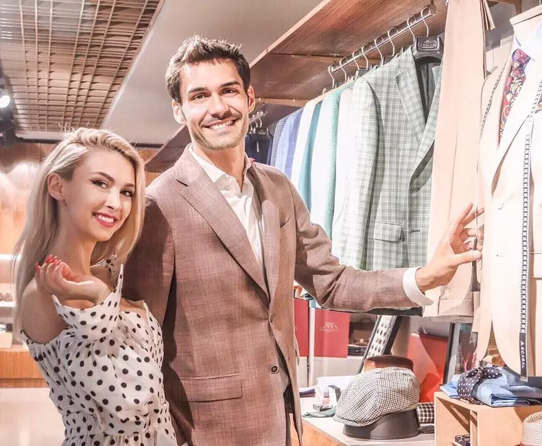 Andreea Bălan, probleme cu nunta ”Vom avea 250 de invitați. Dar invitațiile nu sunt gata!” (1)