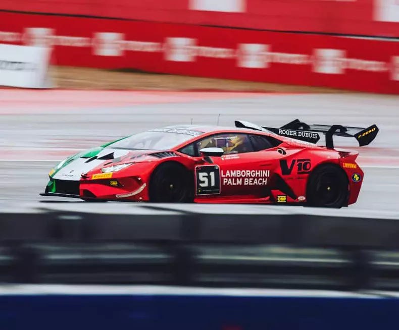 claude-senhoreti-de-la-pilot-de-curse-la-afacerist-de-succes-6