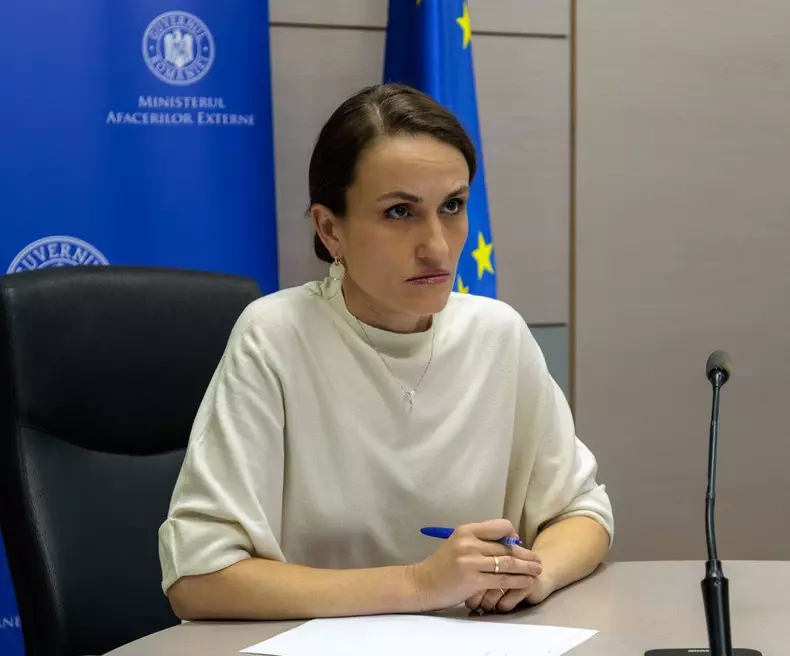 Oana Țoiu2