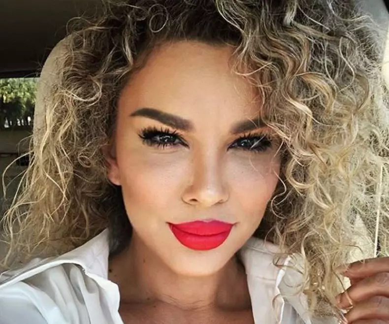 Alina-Laufer-însărcinată-spital-3