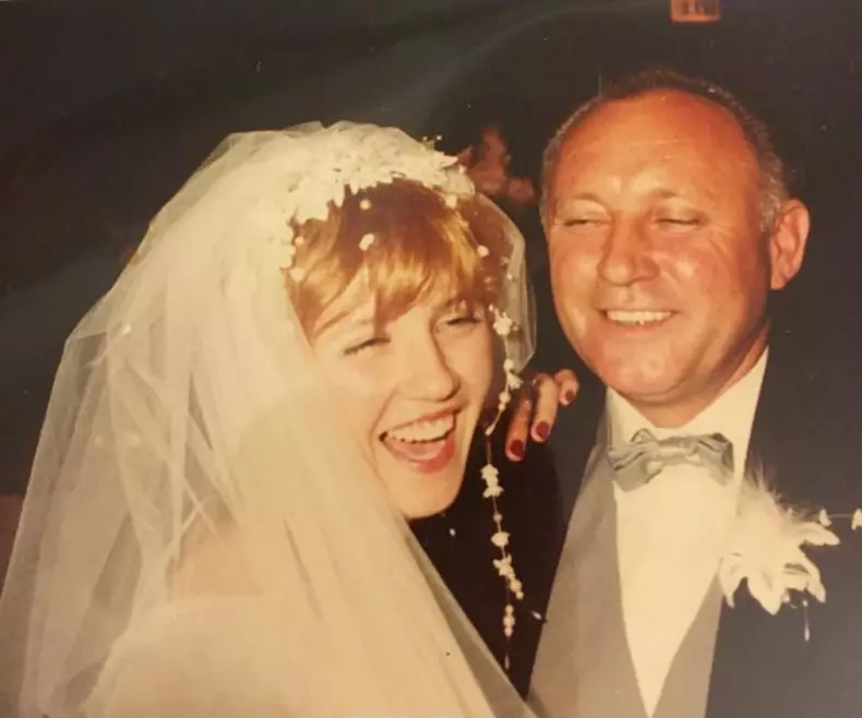 camelia-sucu-tata-nunta-800x666-1