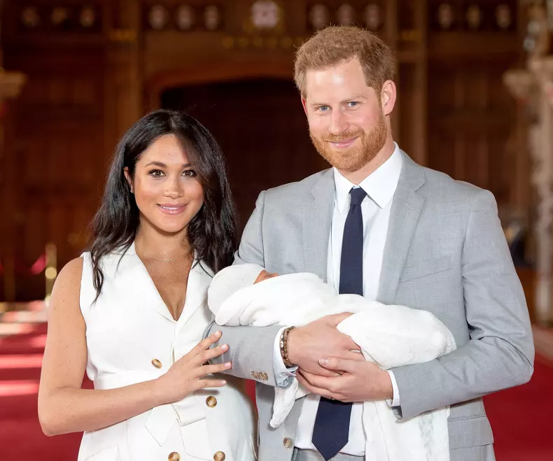 Meghan Markle și prințul Harry nu dețin custodia băiețului lor