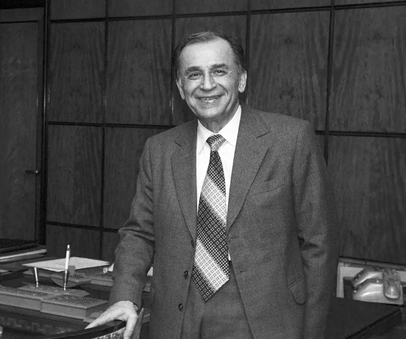 World News - Jan. 5, 1990