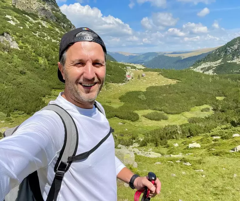 andi-moisescu-6-1024x858-1