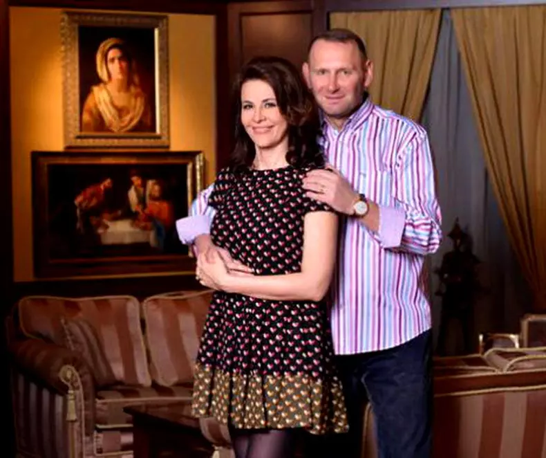 cum-a-aflat-viorel-catarama-ca-va-devenit-tata-si-ce-nume-i-a-pu-1024x858-2