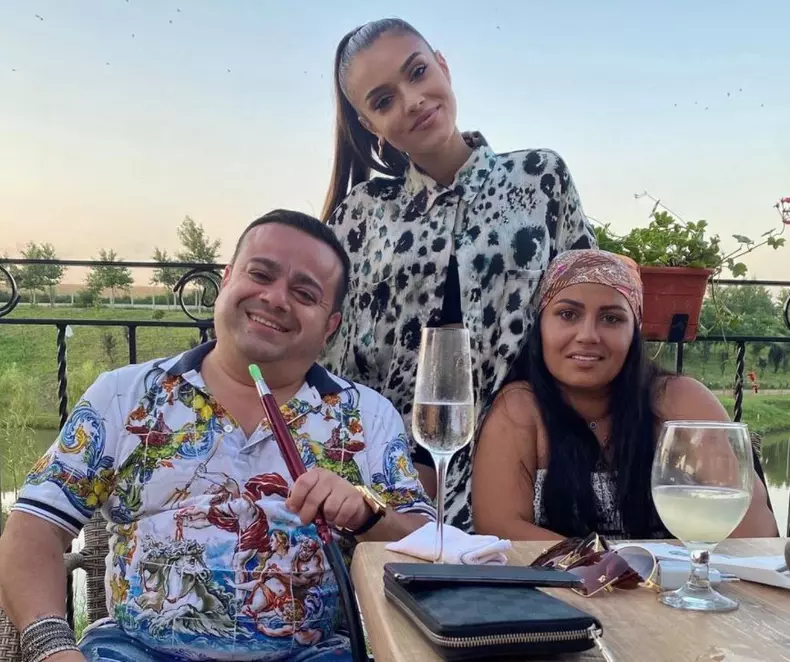 karmen-si-bogdan-caplescu-au-aniversat-doi-ani-de-casatorie-artista-si-a-surprins-fanii-cu-un-video-de_19