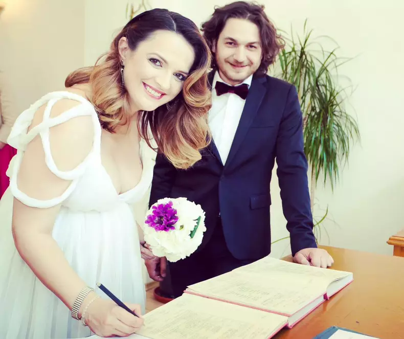 Florin Dumitrescu și soția lui aniversează 11 ani de căsătorie  (3)