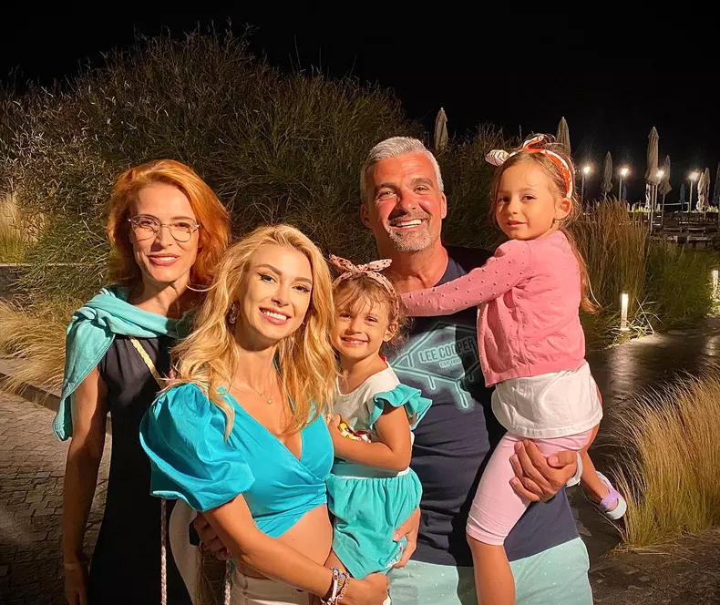 andreea-balan-si-fetitele-3