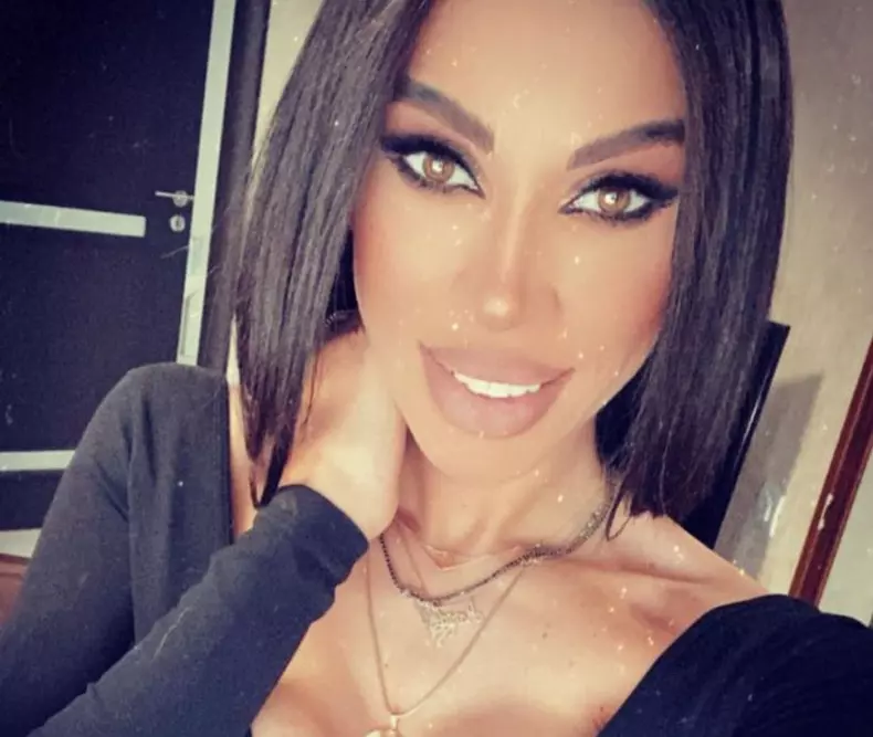 Raluca-Pastrama-se-marita-cu-noul-iubit-A-primit-inelul-cu-diamante-imaginea-e-clara-2