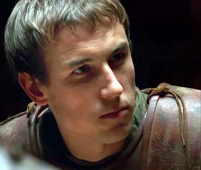 Tobias Menzies (2)