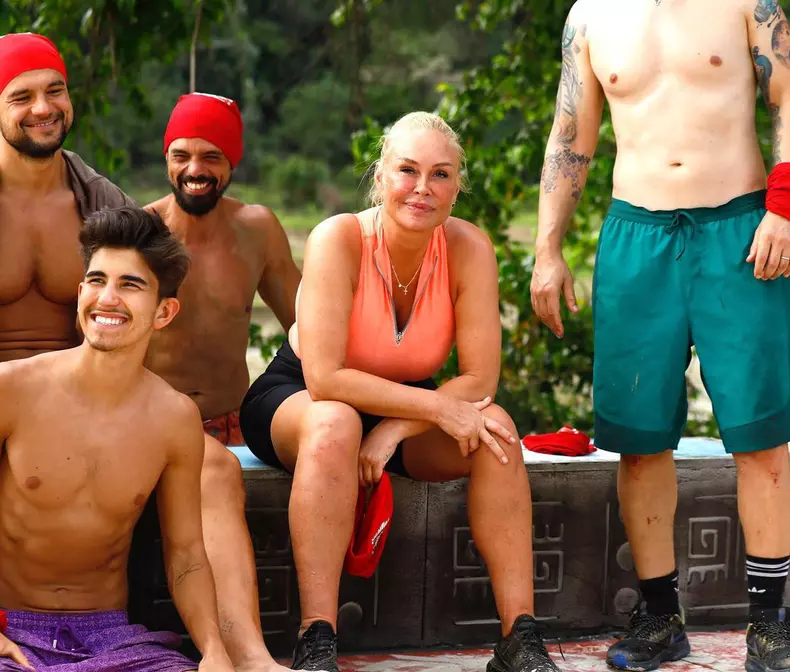 vica-blochina-a-dezvaluit-cum-se-epileaza-concurentele-de-la-survivor-romania-2023-2