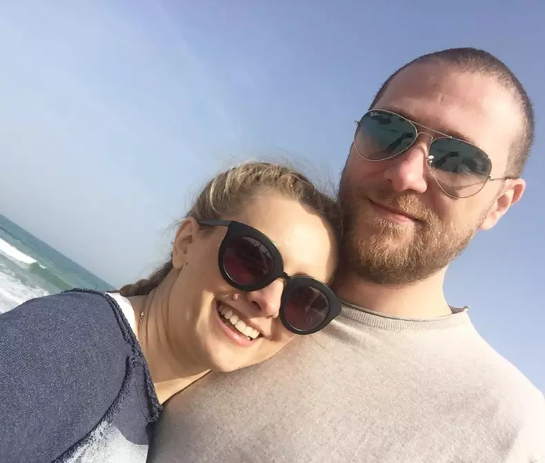 Simona Gherghe si sotul