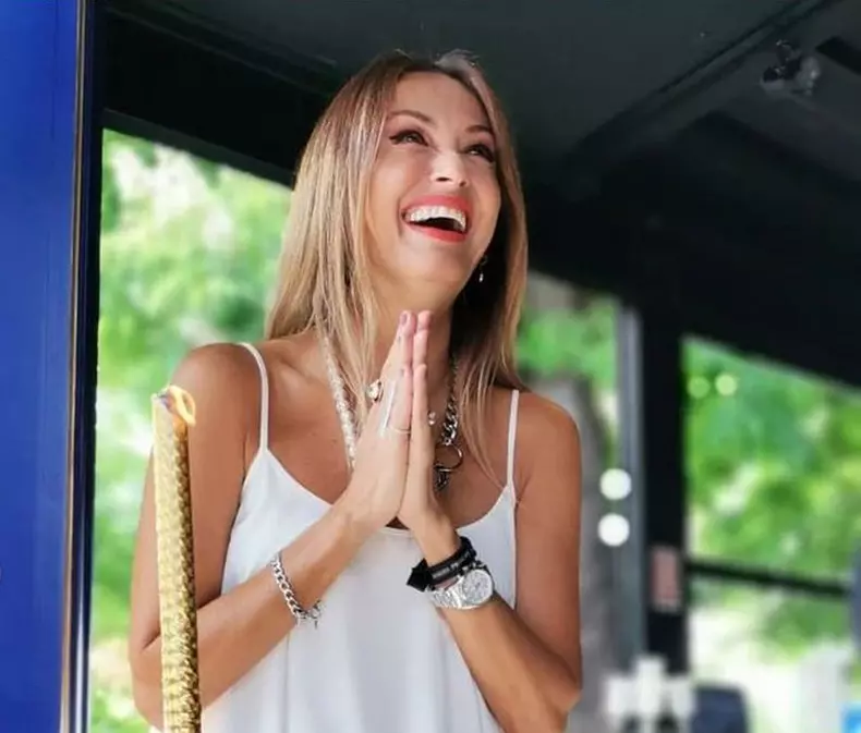 Anca-Turcasiu-52-ani-Copy