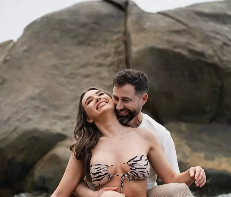 Cornel şi Iustina de la Insula Iubirii (11)