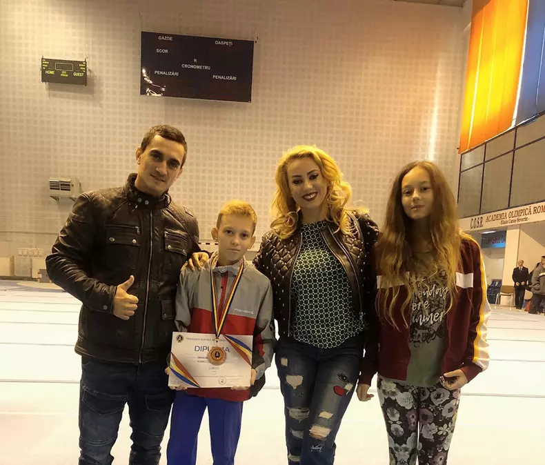 Larisa si Marian Dragulescu s-au împăcat la 11 ani de la divorț