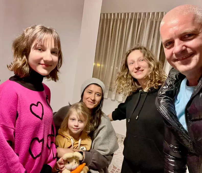 Virgil Iantu si familia din Ucraina