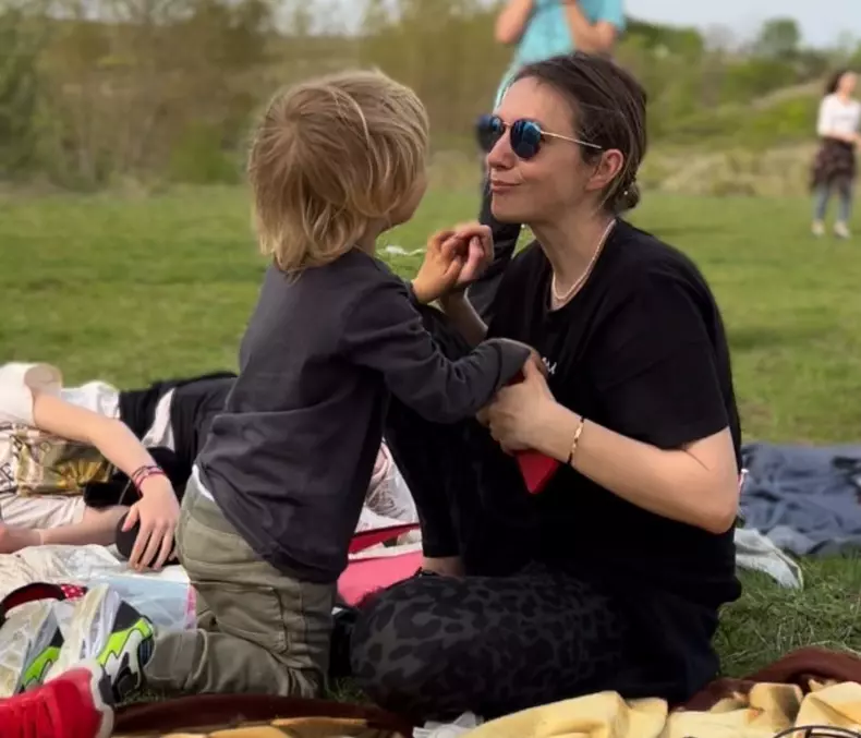 Adela-Popescu-despre-relatia-cu-copiii-ei-2