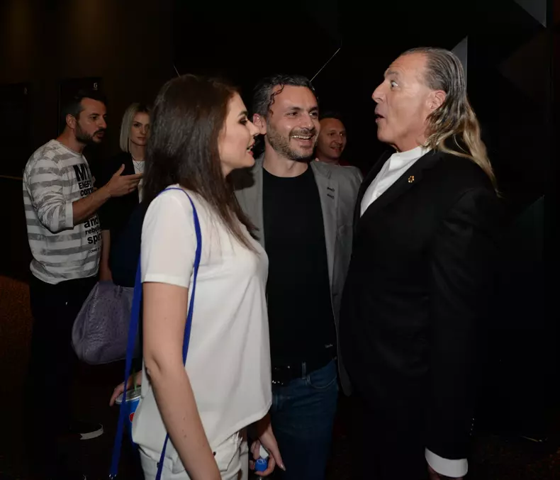 Armand Assante la premiera