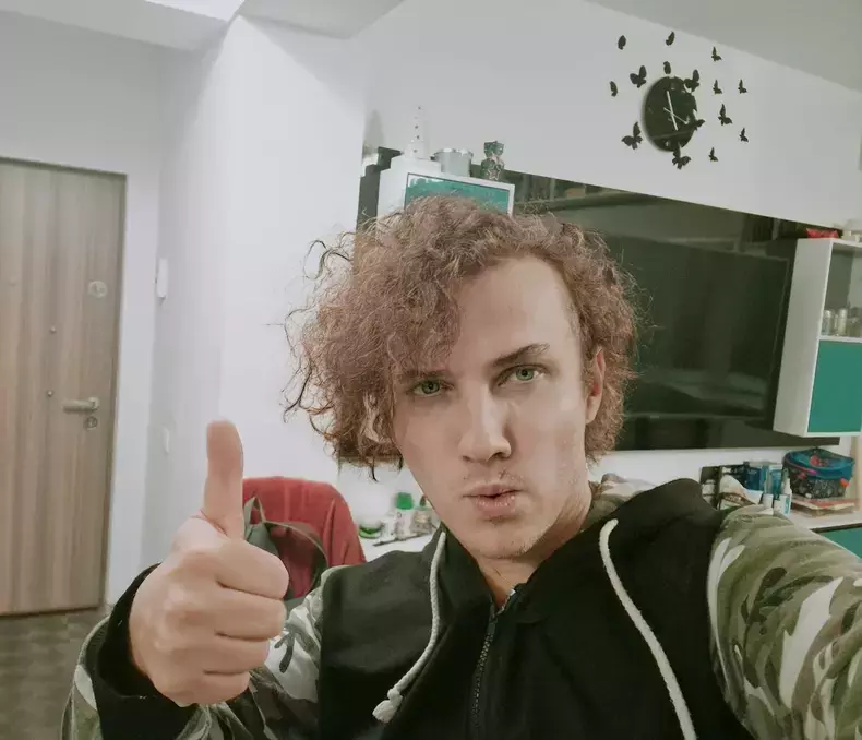 mihai-traistariu-la-salon