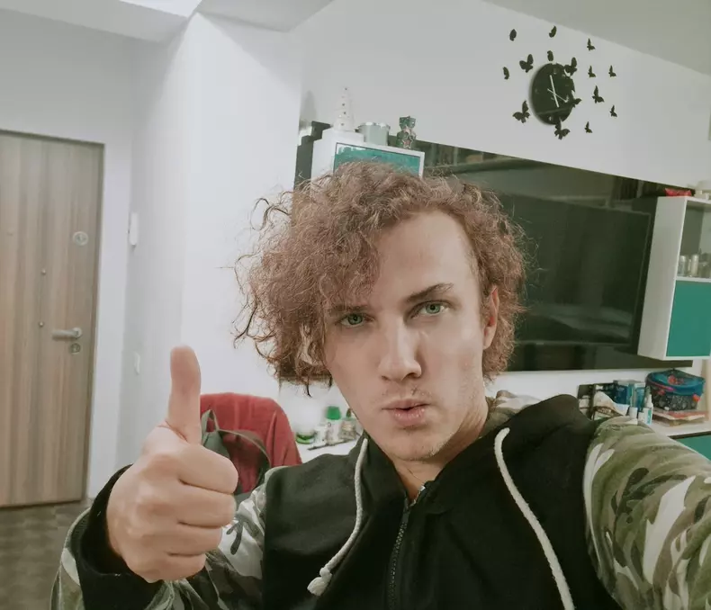 mihai traistariu la salon