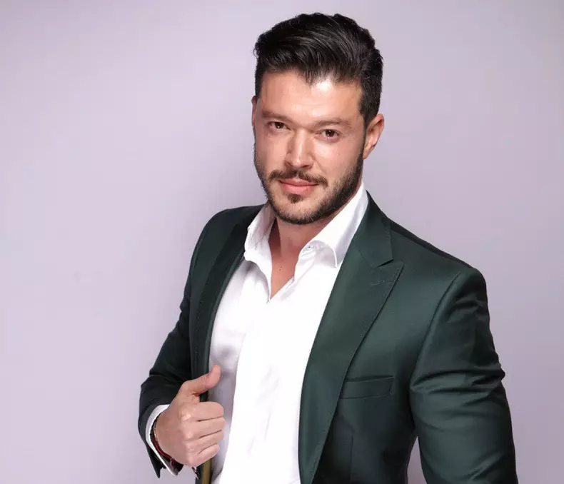 vICTOR FOST PREZENTATOR