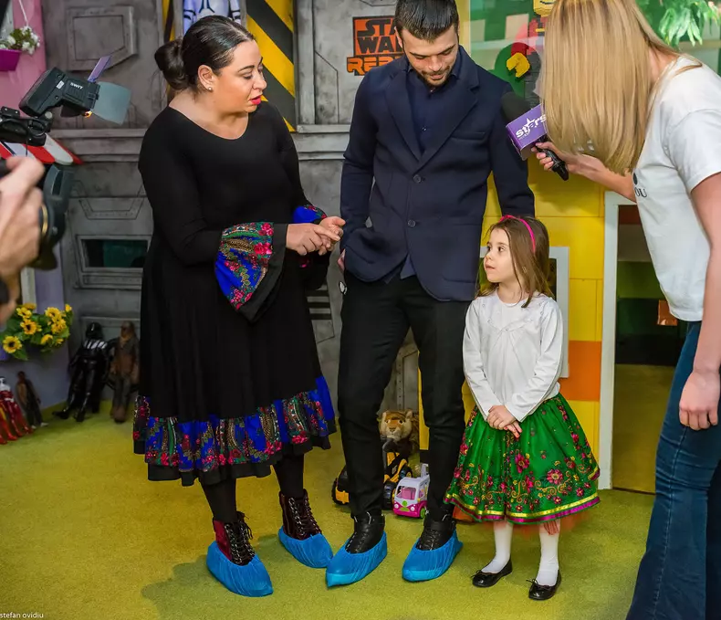 Petrecerea aniversară a Maria Isabelei, fiica Oanei Roman si a lui Mariu Elisei