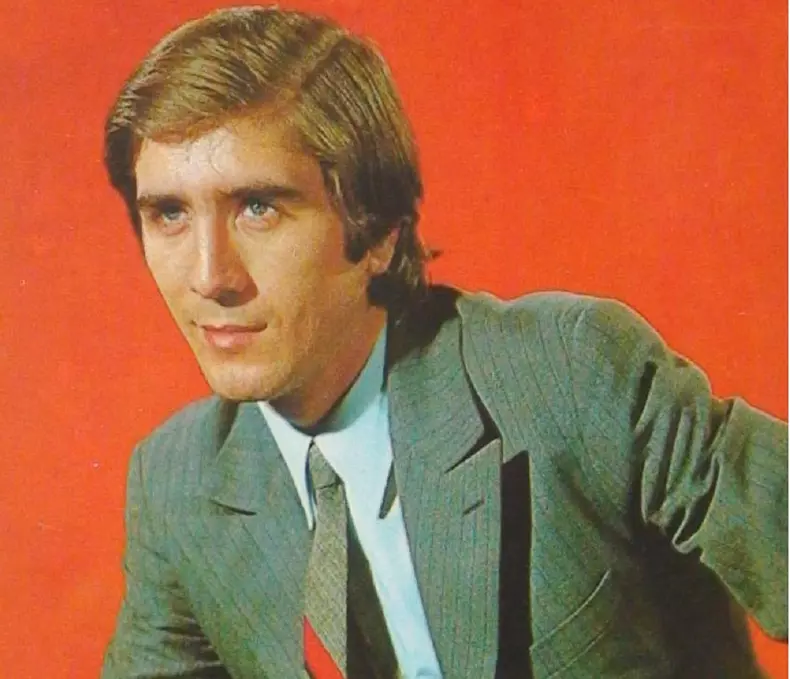 cornel-constantiniu-tanar-portret