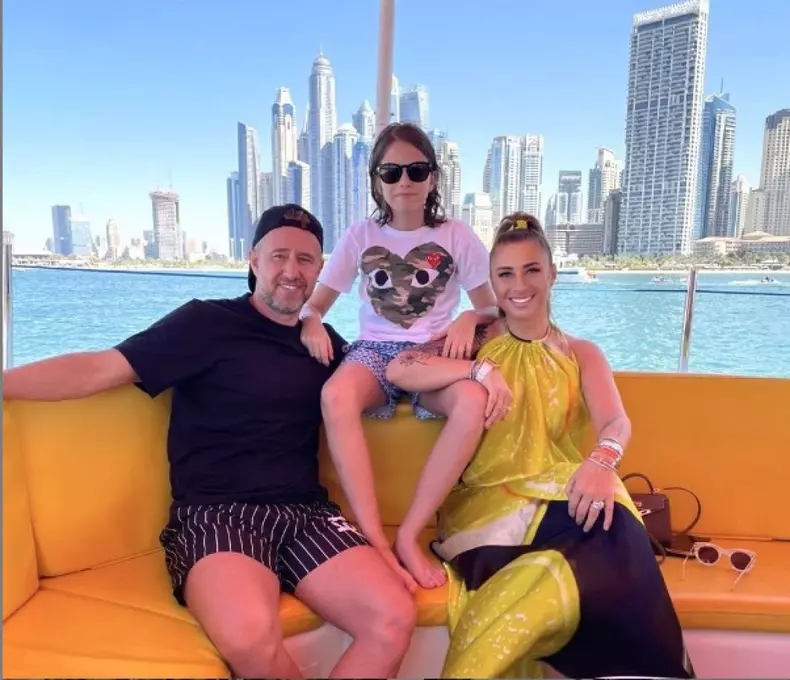 MTA2MCZoYXNoPTViMTJmZTM1NGMzYzI4NGVlMjJkZjVkMDhmMjNiMDNk.thumb_