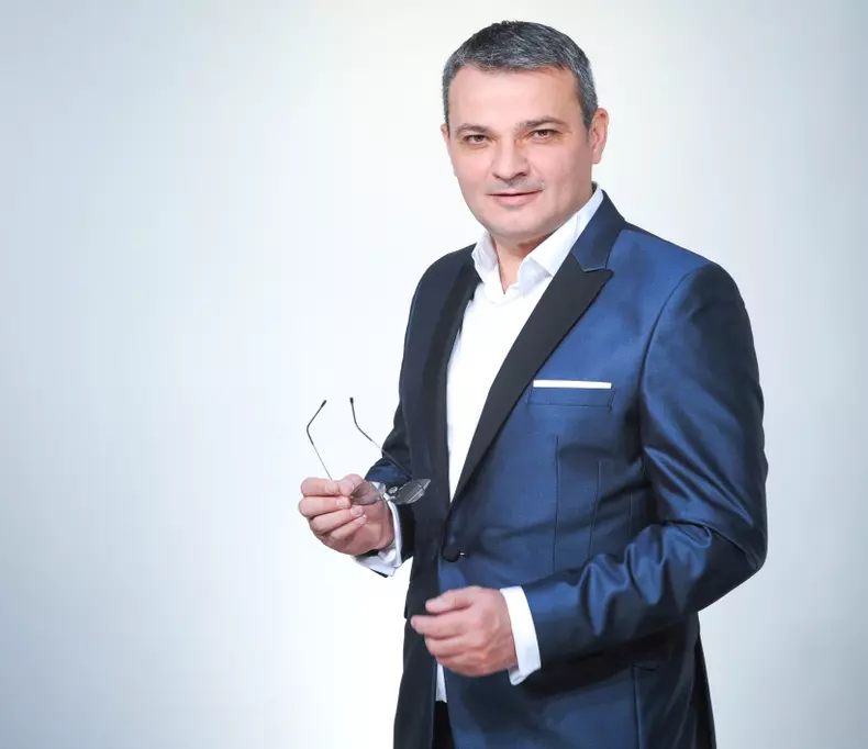 Mihai Radulescu, Ora de stiri_ DSC_9619