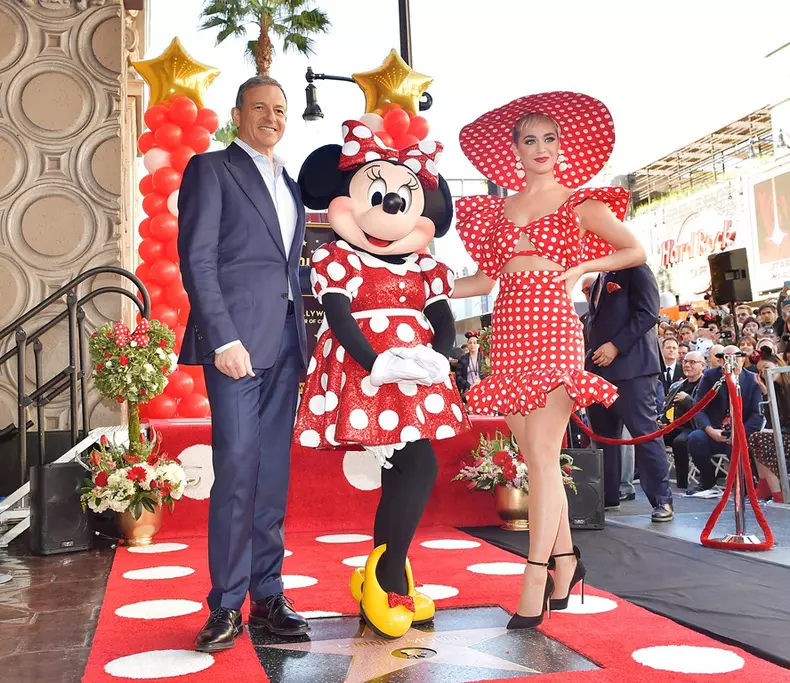 Minnie Mouse a primit propria stea pe Hollywood Walk of Fame (9)