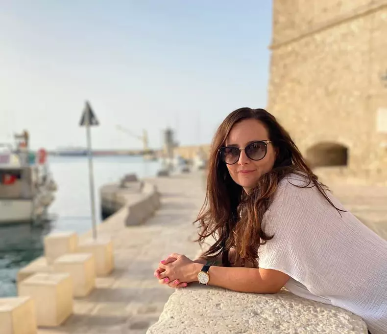 Cine este-si-cu-ce-se-ocupa-sotia-lui-Kelemen-Hunor-2