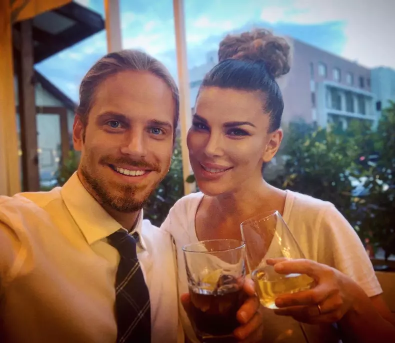 gemenii-alinei-laufer-6-luni-petrecere-3-Copy-Copy