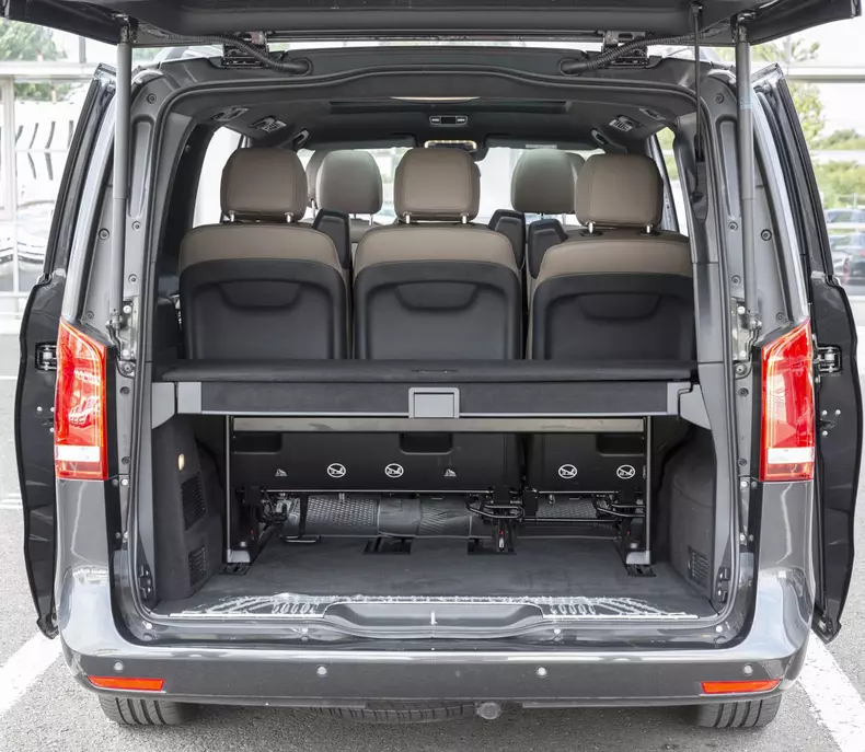 Mercedes-Benz Clasa V 010